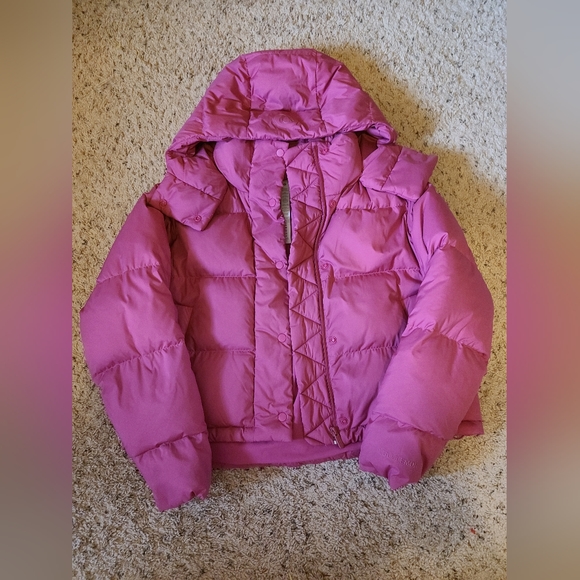 lululemon athletica Jackets & Blazers - Lululemon Wunder Puff Cropped Jacket